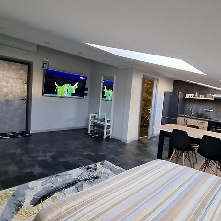 Appartamento Mansarda Kam'janec'-Podil's'kyj Esterno foto